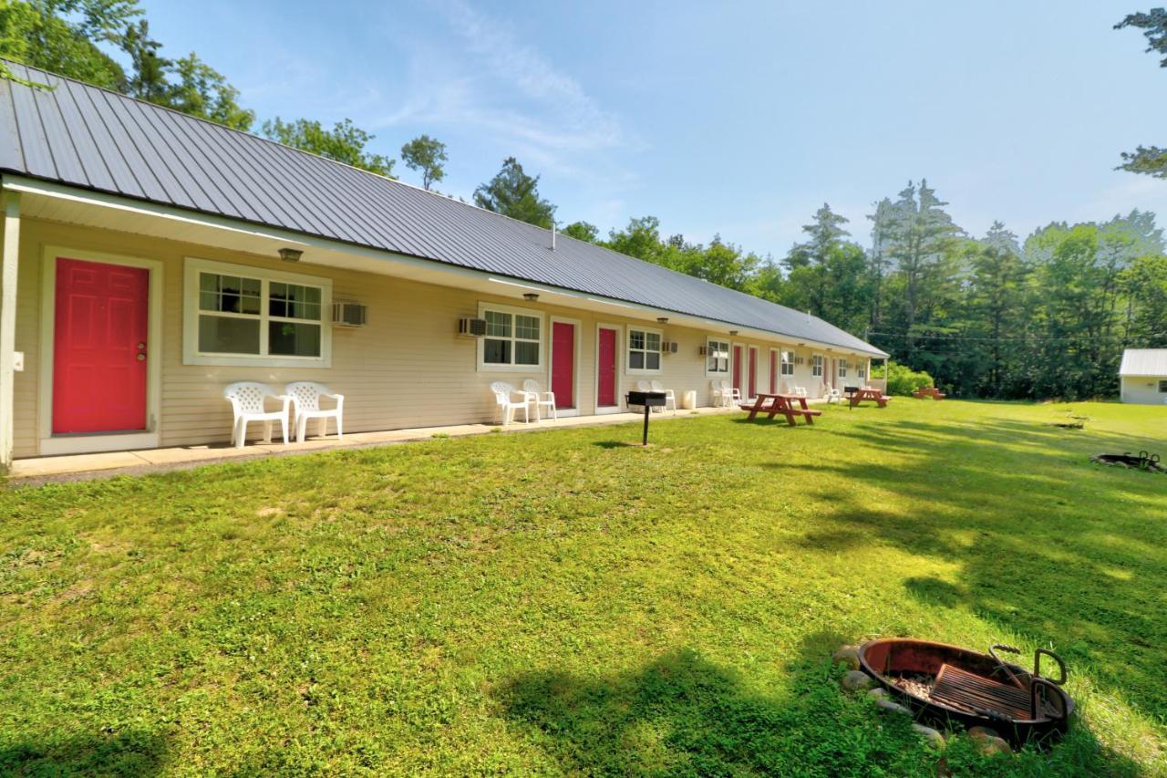 The Villager Motel Bartlett Zewnętrze zdjęcie